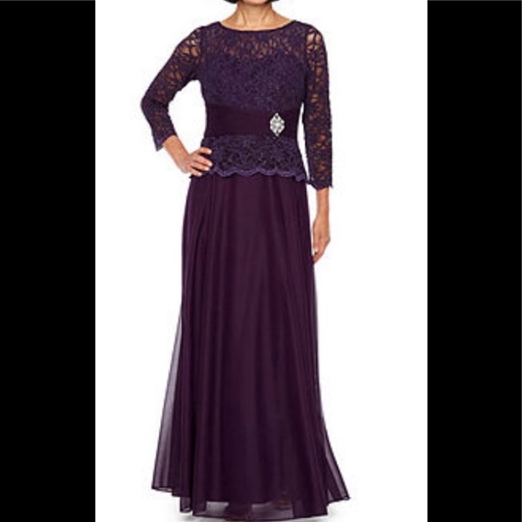 Jackie Jon 3/4 Sleeve Lace Evening Gown Sz 8 NWT - Picture 1 of 9